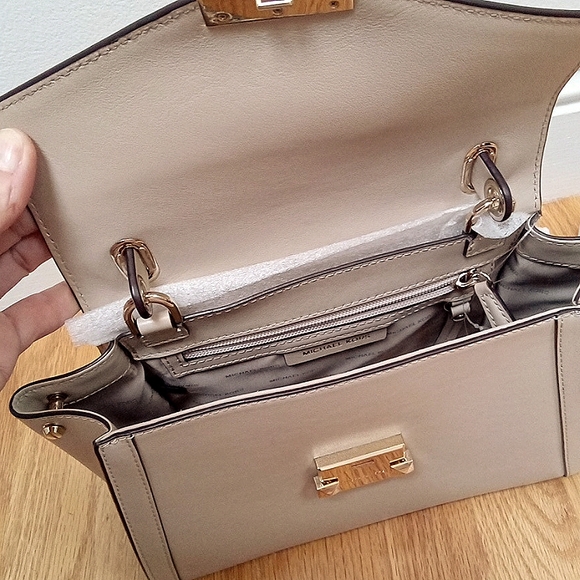 NEW! Michael Kors Whitney Fawn MD Satchel Leather - Picture 6 of 8